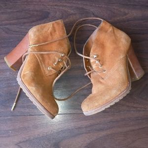 Michael Kors heeled ankle boots laced up